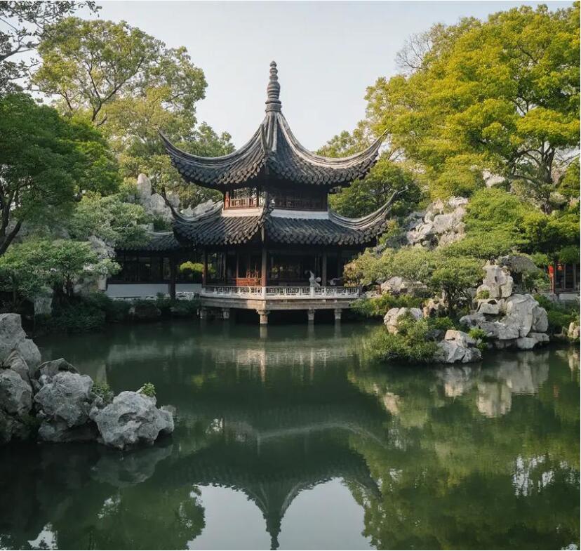 重庆夏彤餐饮有限公司